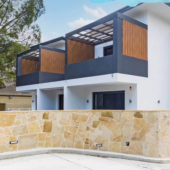 SUNRISE GOLD SANDSTONE CRAZY PAVING